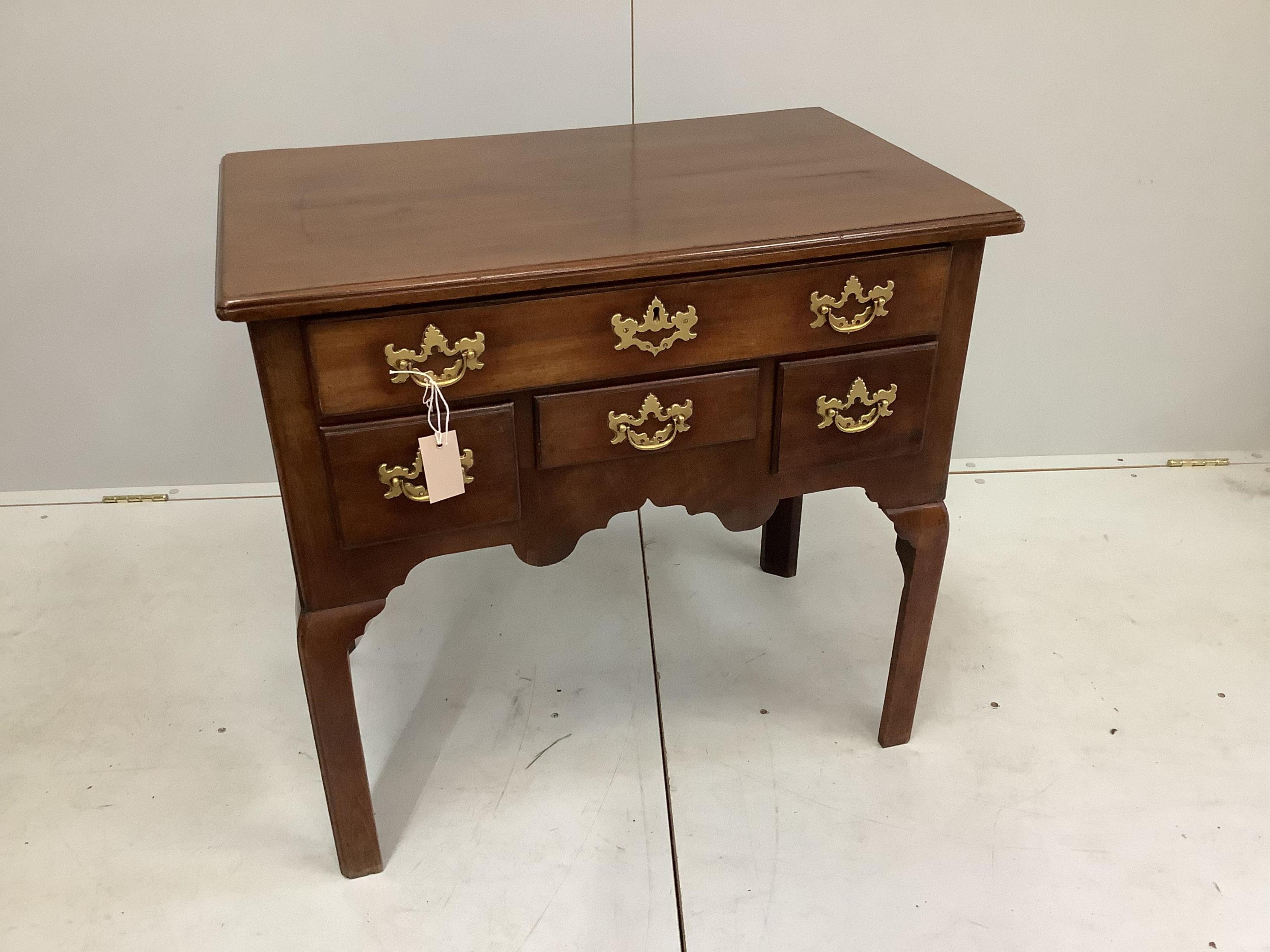 A George III mahogany lowboy, width 75cm, depth 46cm, height 71cm